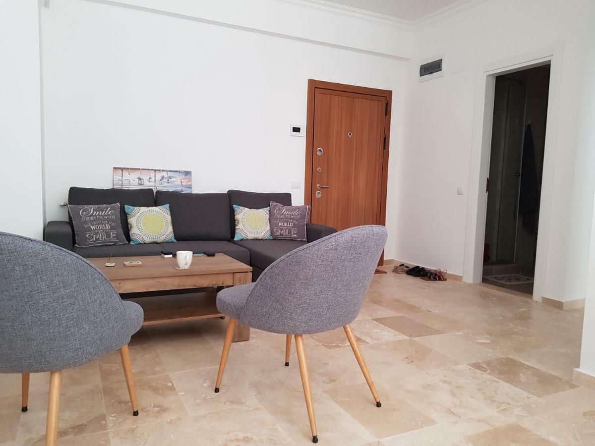 Beach Vibe Apartments Solid Residence Mamaja Zewnętrze zdjęcie